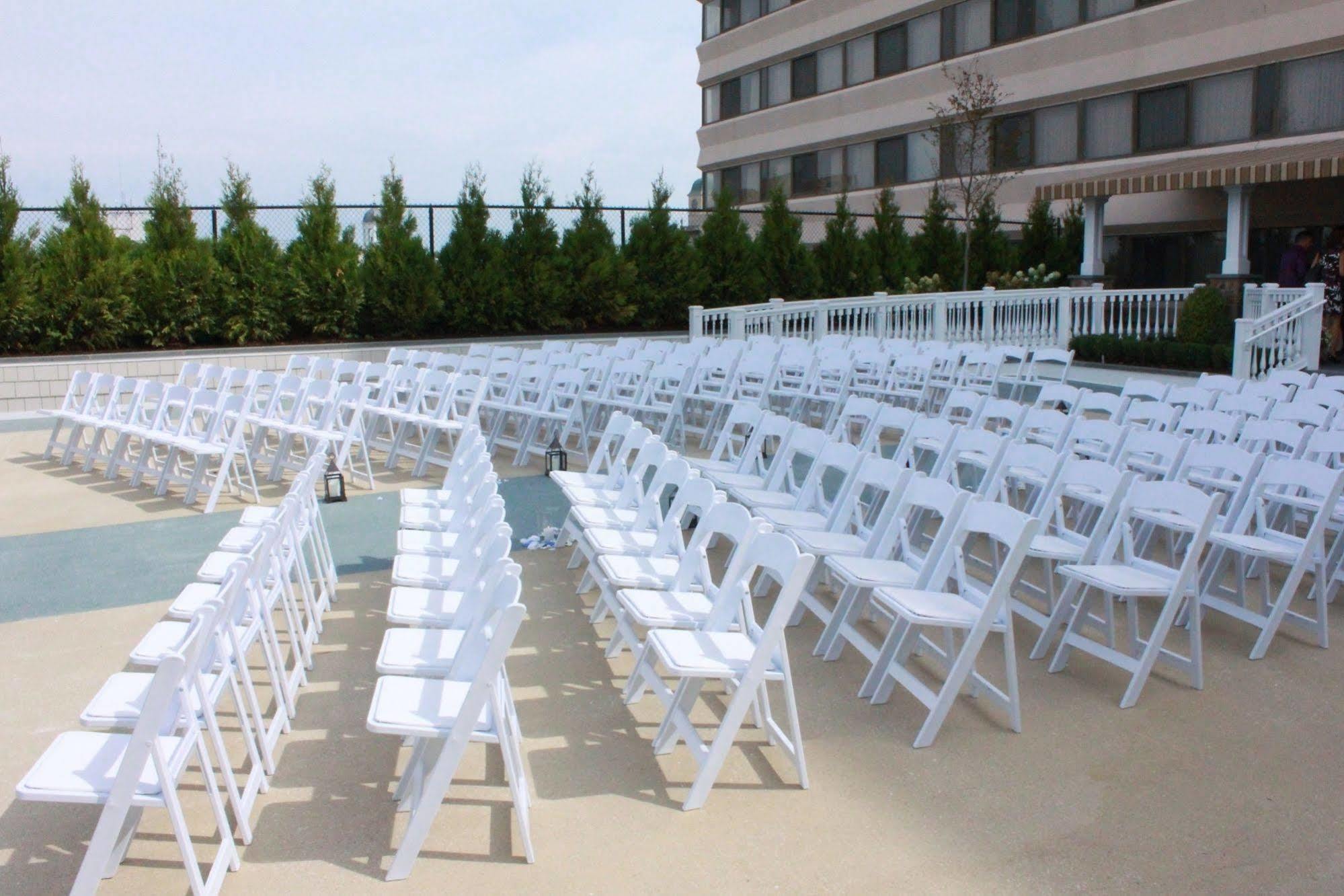 Doubletree By Hilton Poughkeepsie Hotel Exterior photo